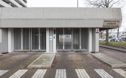 Parking Cornelis Paradise