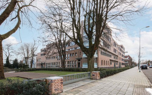 Parking Hoog Stratum